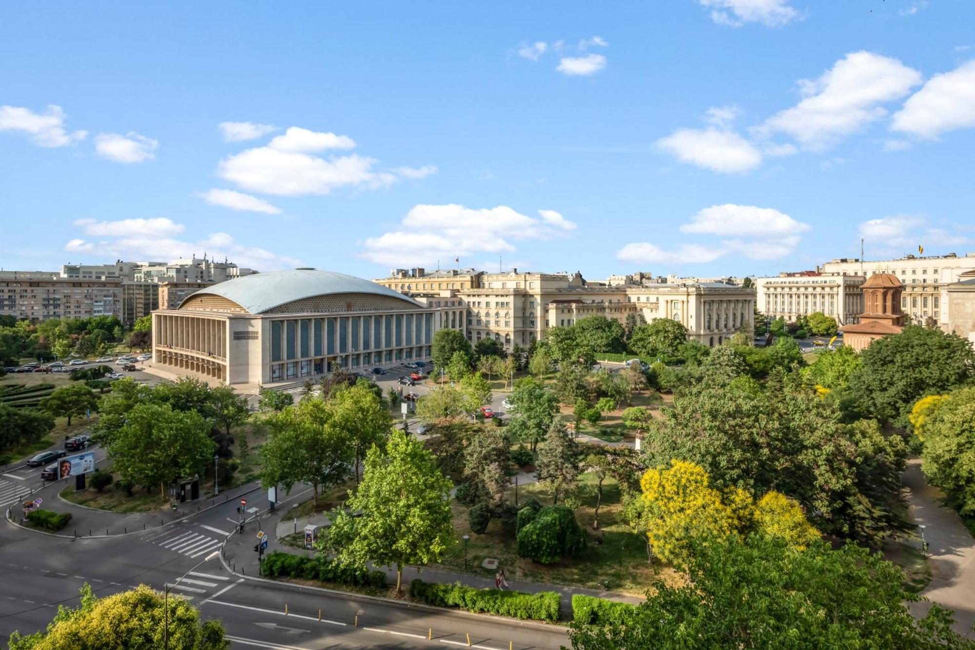 Green Muse On Victoriei Bucharest Exterior photo
